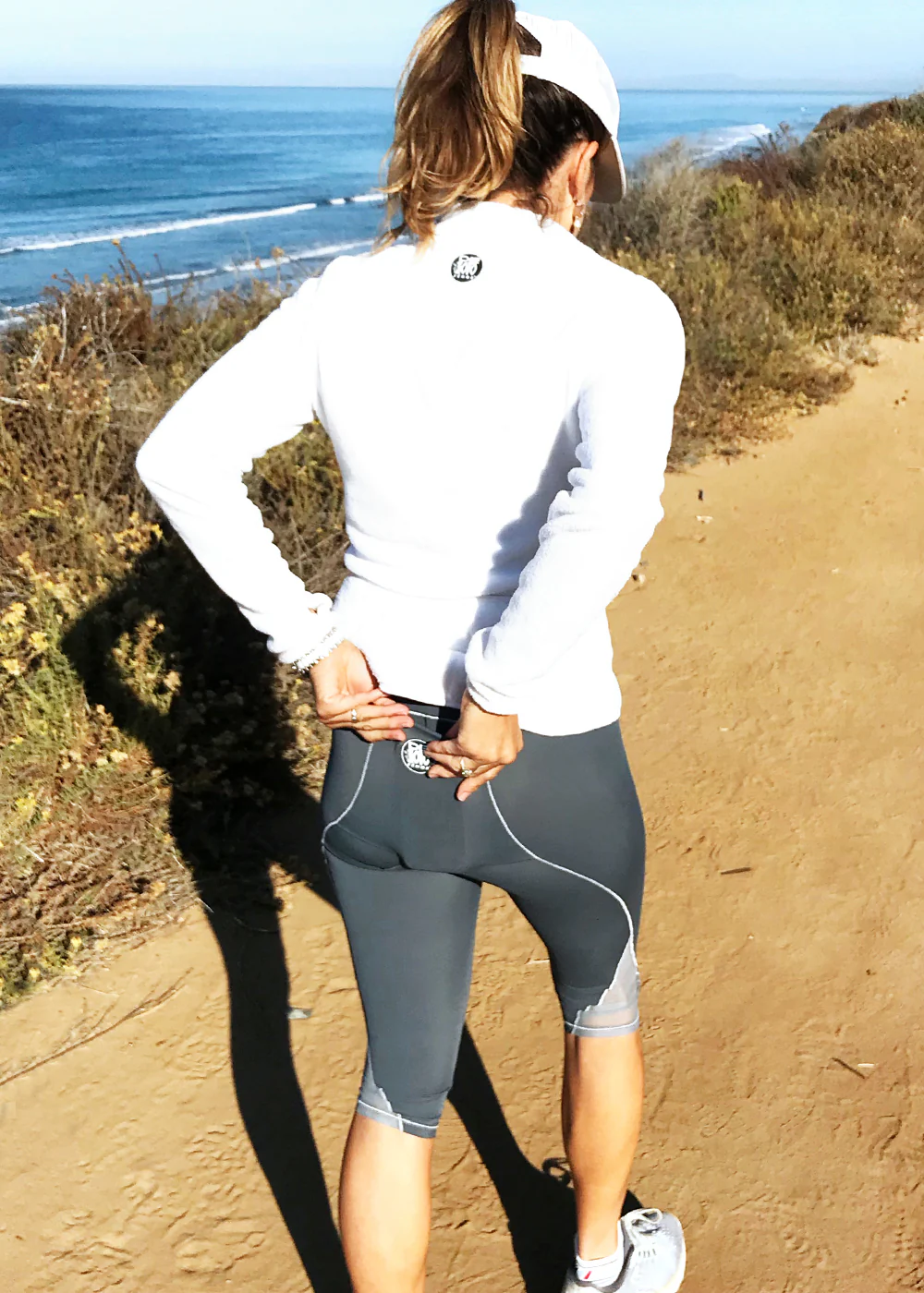 Women’s Carrera Tri Capri - Image 11