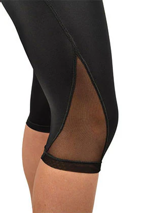 Women’s Carrera Tri Capri - Image 9