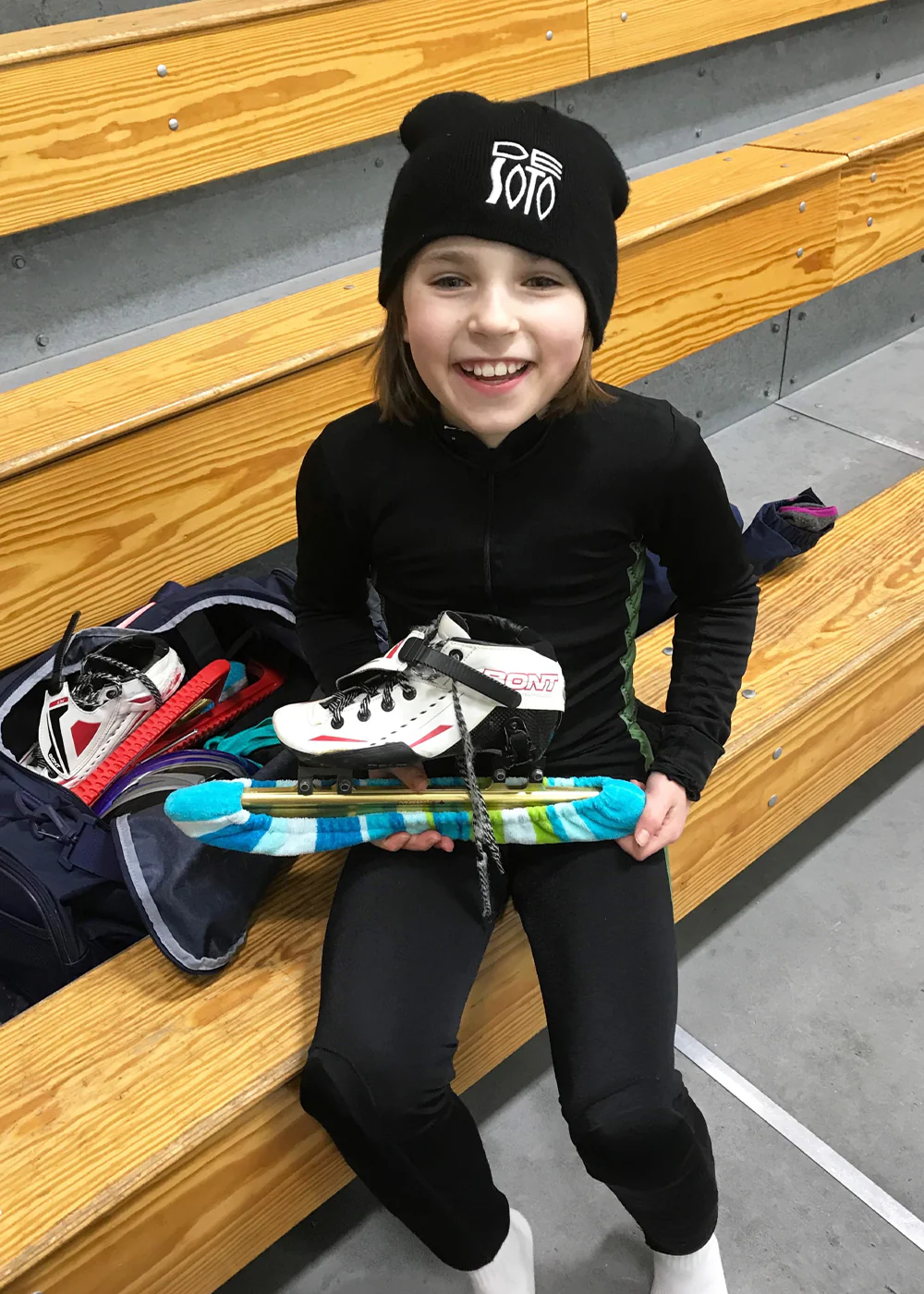Toque d'Neige Beanie - Image 11