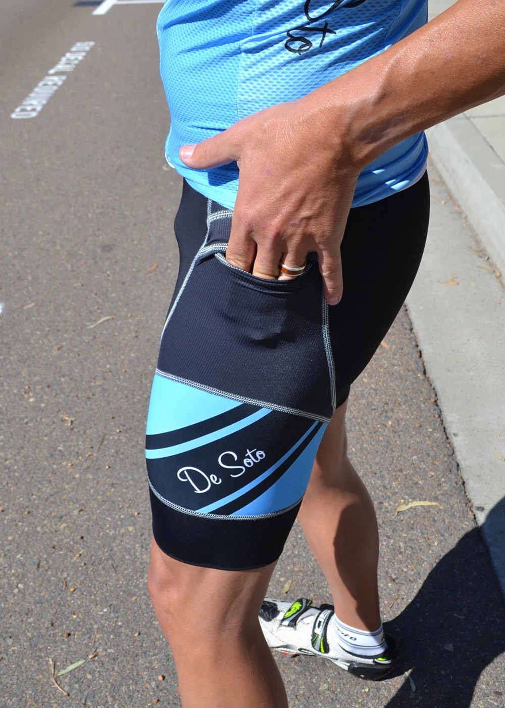 Men's Riviera Tri Short - Size Small - Sale - Image 24