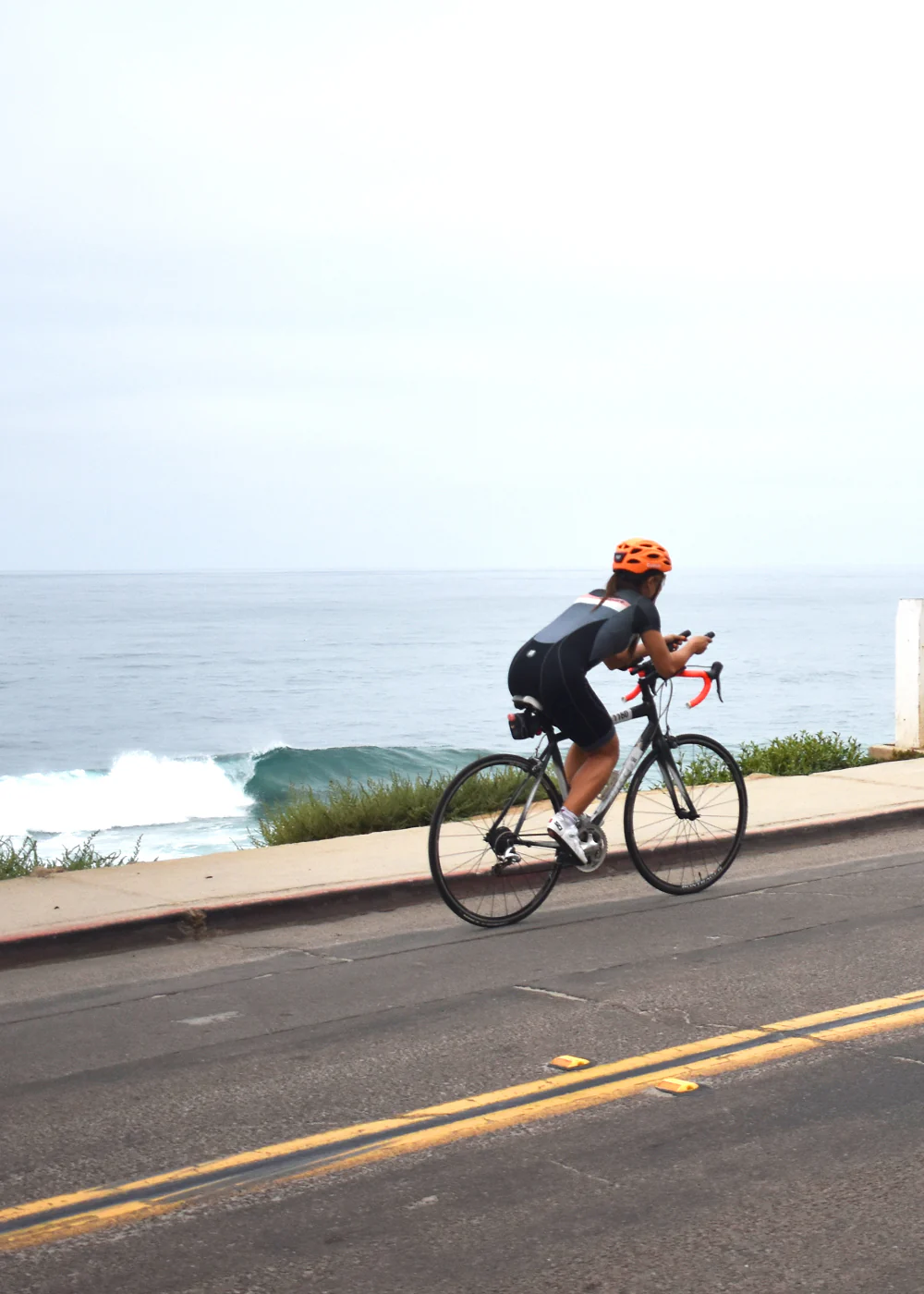Women’s Forza Trisuit - Short Sleeve - PCH - Image 3