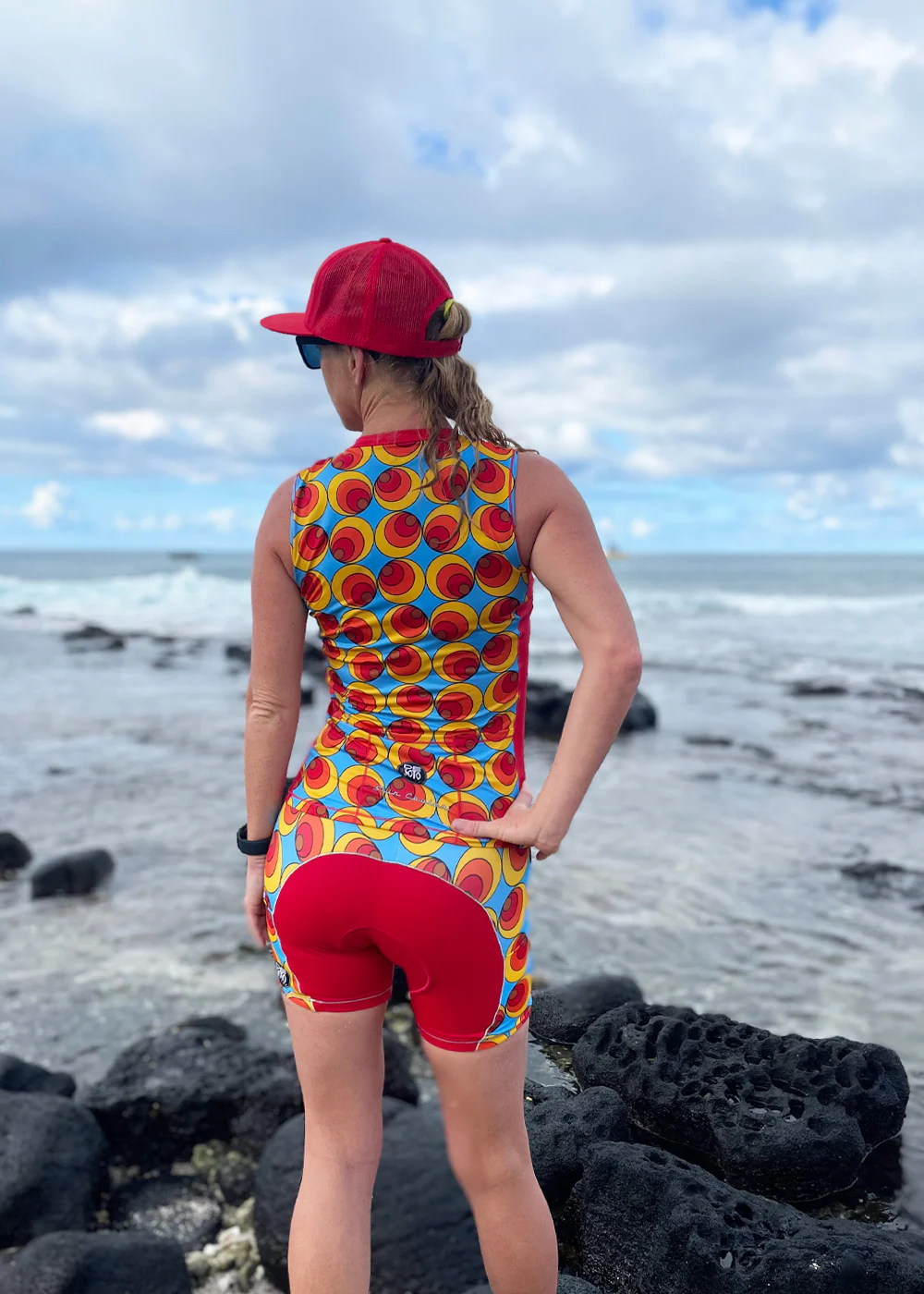 Women’s Carrera Tri Short - Image 30